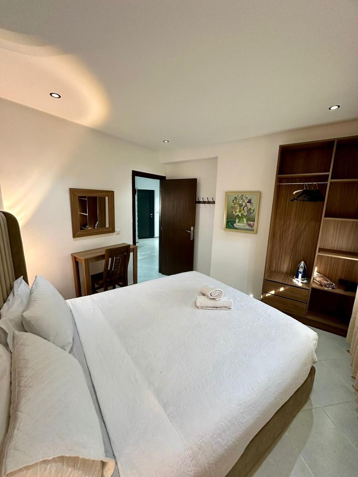 Appart Neuf Lumineux Climatise 1Ere Etage Tânger Exterior foto