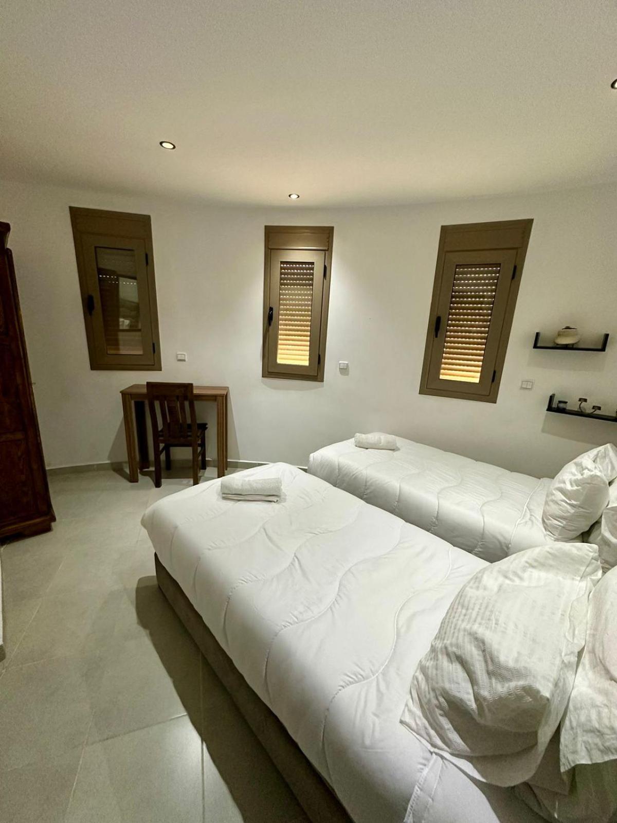 Appart Neuf Lumineux Climatise 1Ere Etage Tânger Exterior foto